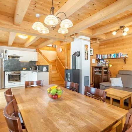 Veselý Svišť Lachtal